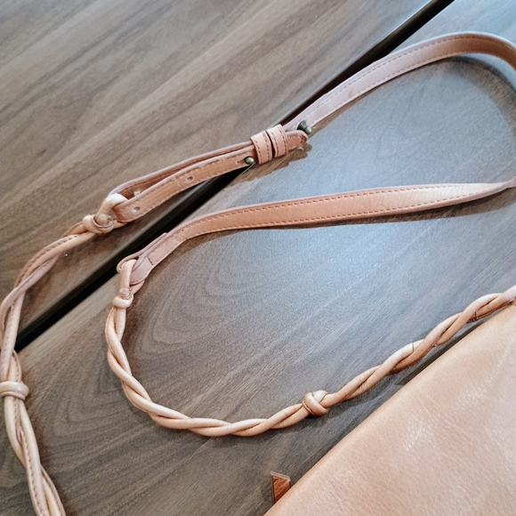 Lucky Brand Light Brown Crossbody Bag - Picture 3 of 6
